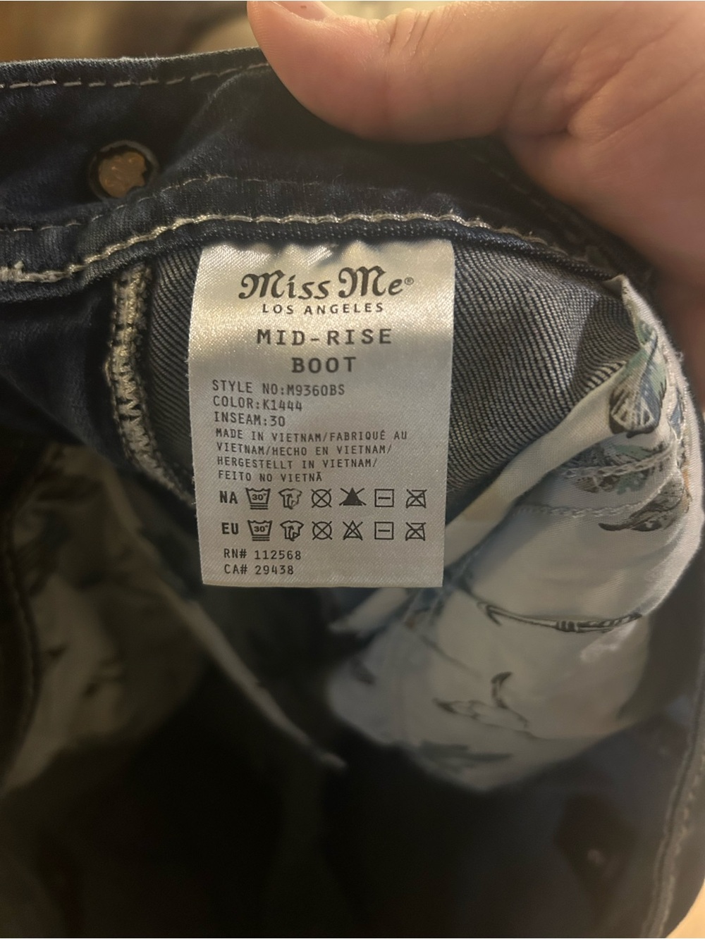 Miss Me Midrise Bootcut - Picture 6 of 6